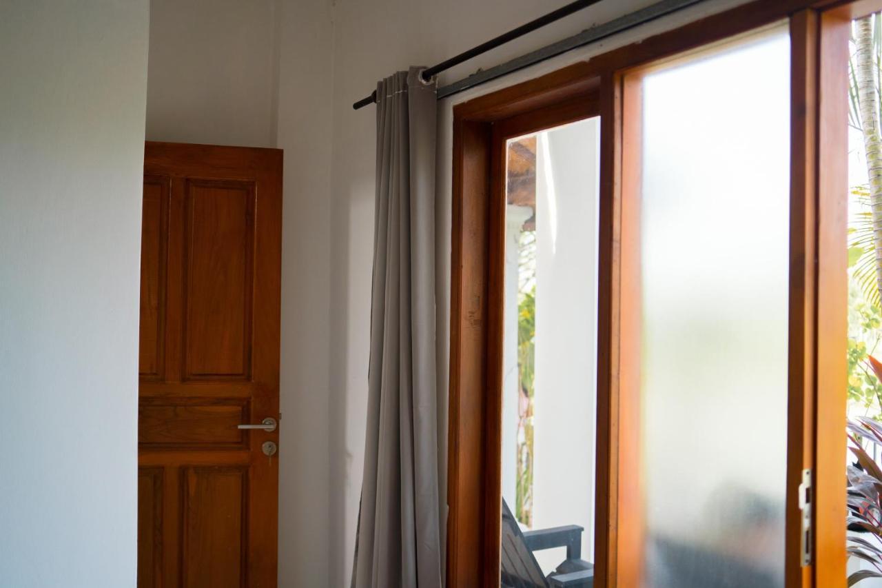 Lovina Vibes Hotel Balian Exterior photo