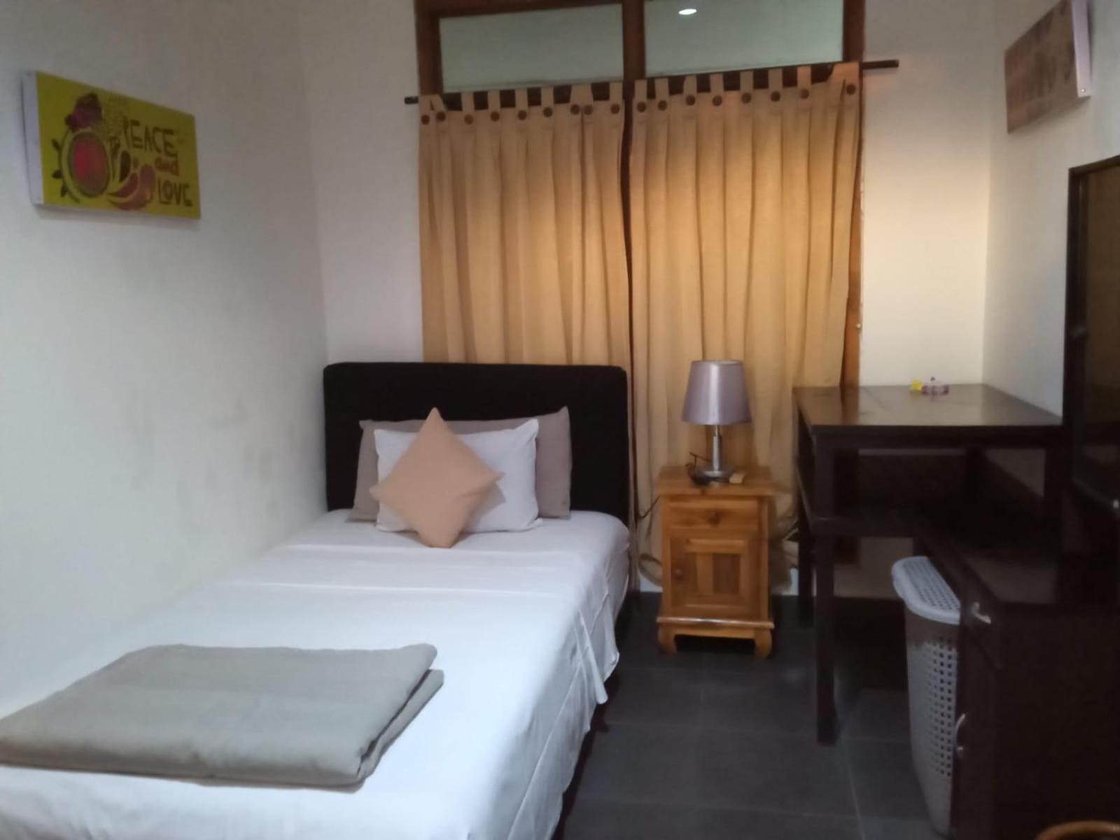 Lovina Vibes Hotel Balian Exterior photo