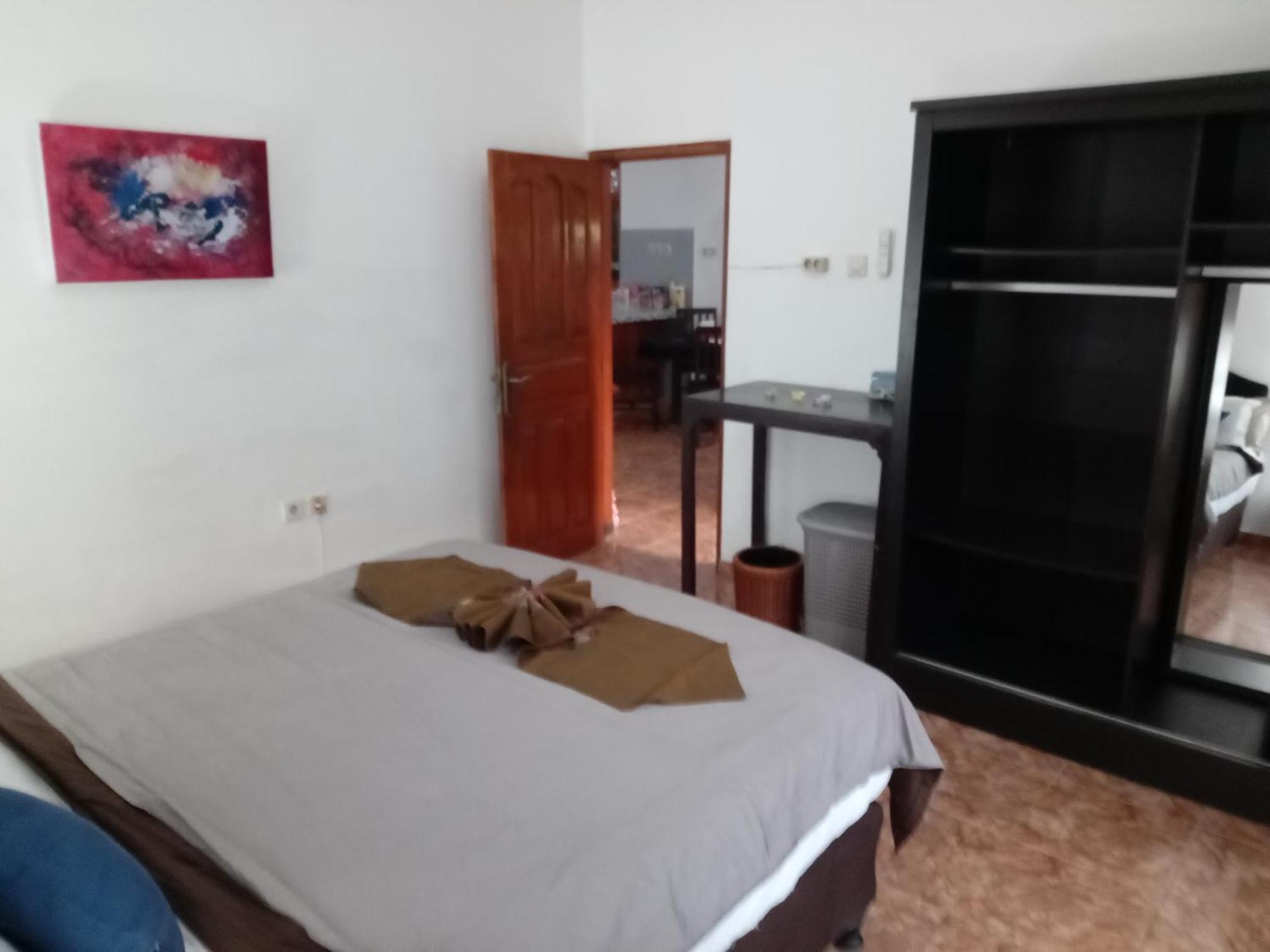 Lovina Vibes Hotel Balian Exterior photo